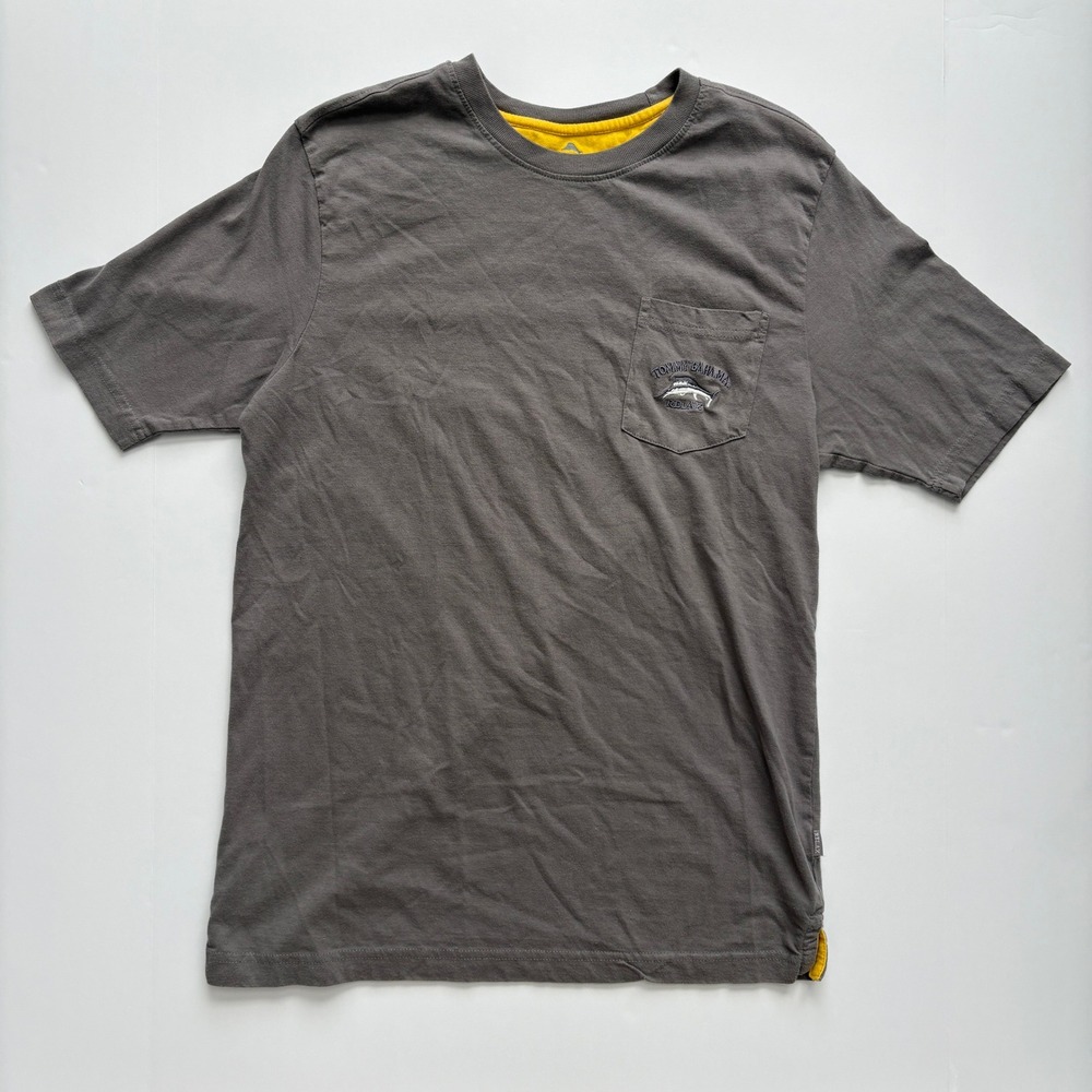 Tommy Bahama Relax Men M Gray Pocket T Shirt Embroidered Marlin Yellow Trim